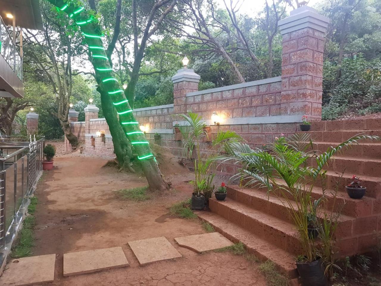Mahābaleshwar C P Cottage Resort מראה חיצוני תמונה