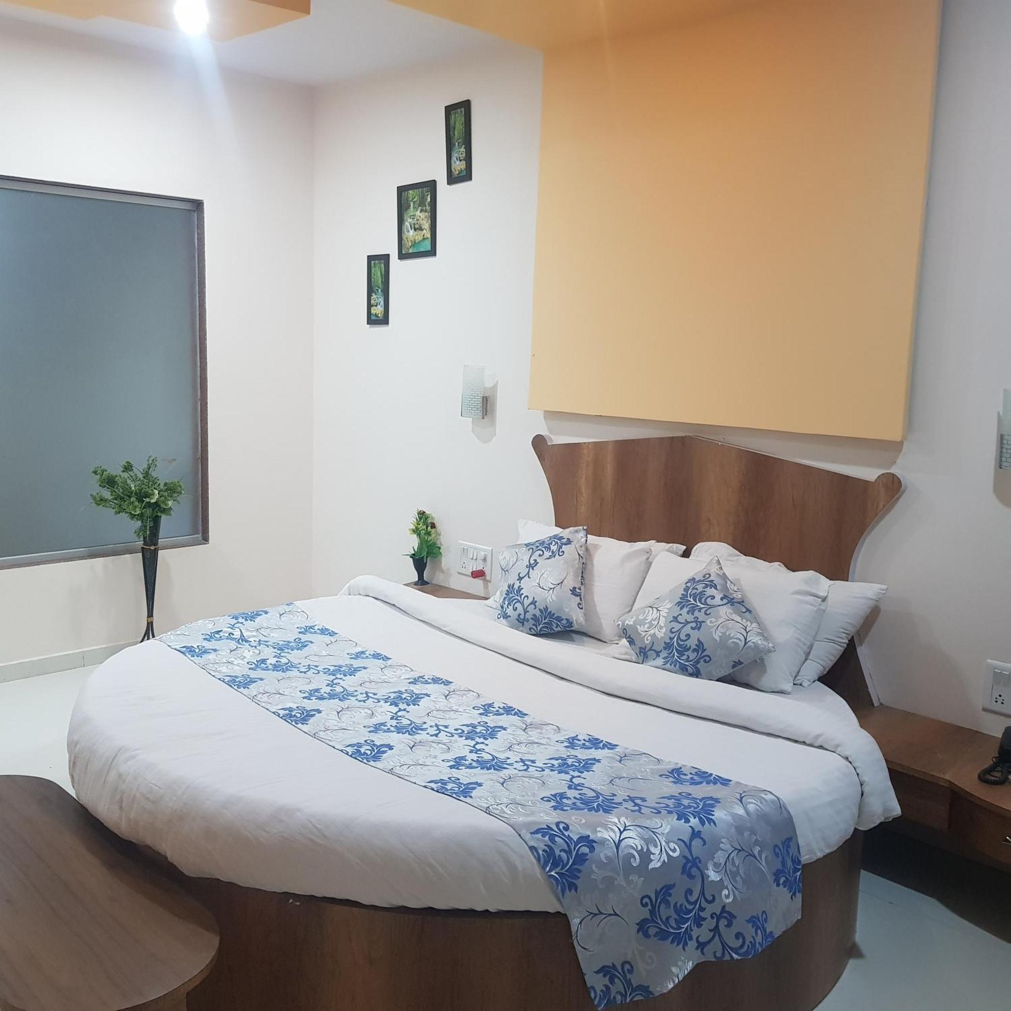 Mahābaleshwar C P Cottage Resort מראה חיצוני תמונה