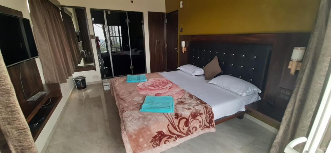 Mahābaleshwar C P Cottage Resort מראה חיצוני תמונה